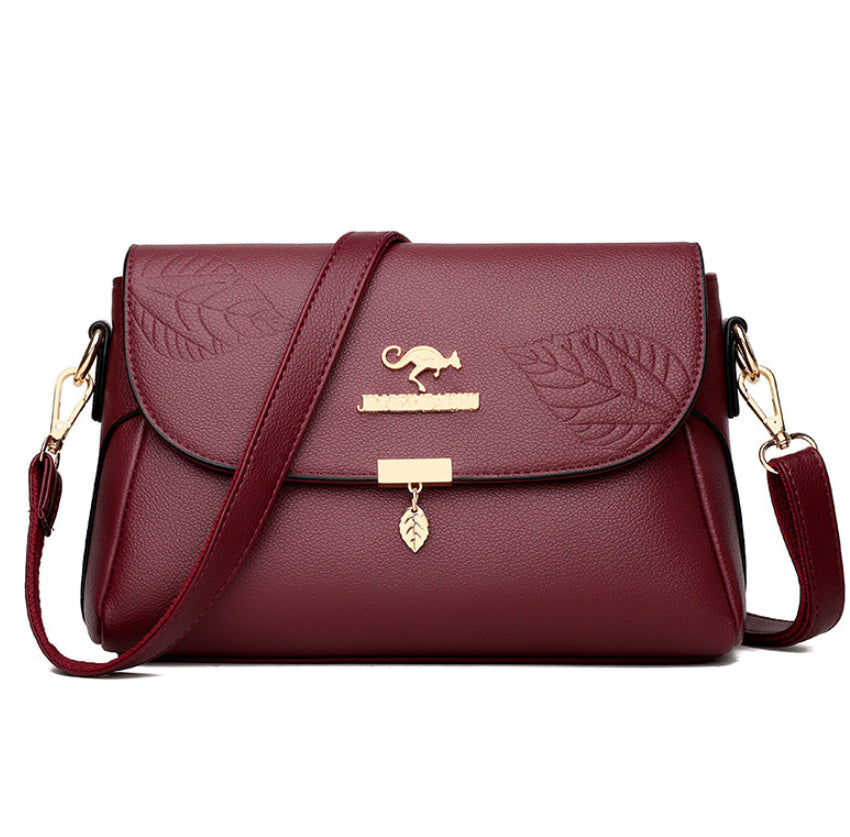 ELARA – Simple Shoulder Bag