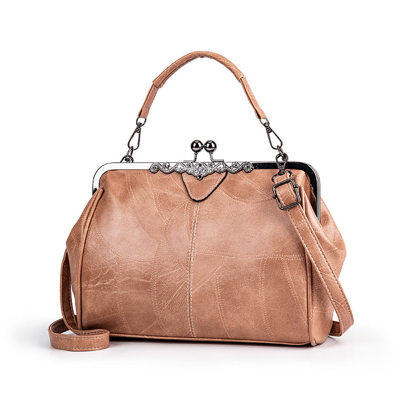 AVA – Crossbody Clip Bag