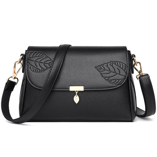 ELARA – Simple Shoulder Bag