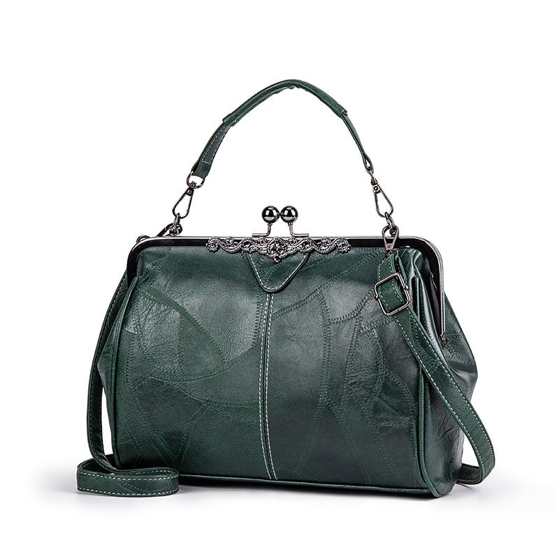 AVA – Crossbody Clip Bag